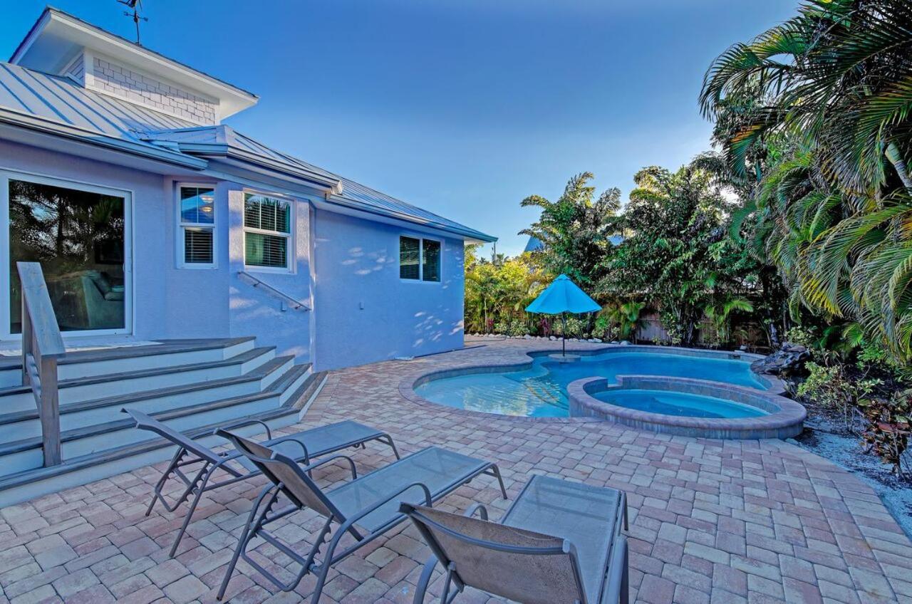 Mermaids Crossing By Beach Retreats Holmes Beach Habitación foto
